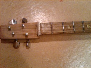 Cigar Box Guitar 